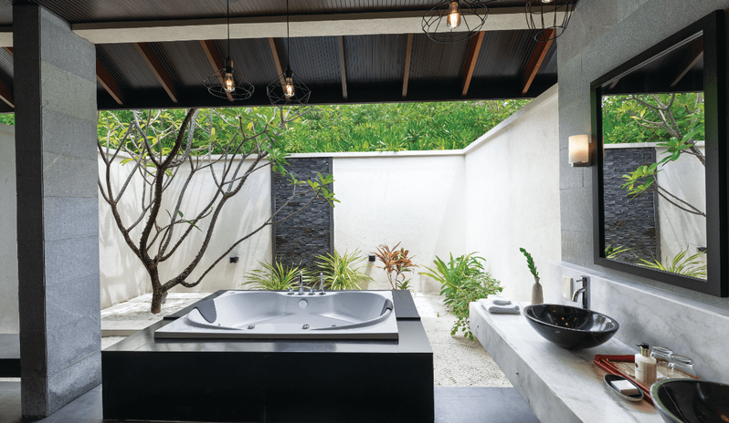 Two Bedroom Sunset Family Beach Villa, Hot Tub Day